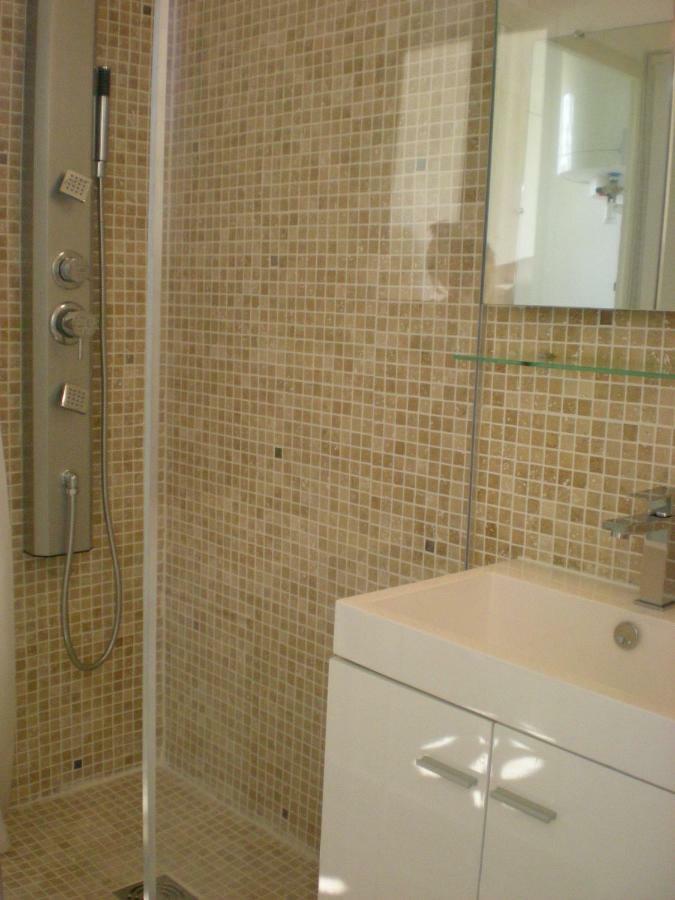 Apartament 2 Chemin Neuf Balcon Gréoux-les-Bains Zewnętrze zdjęcie
